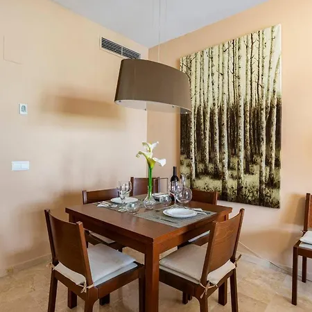 Tu Hogar En Ronda, La Ciudad Sonada