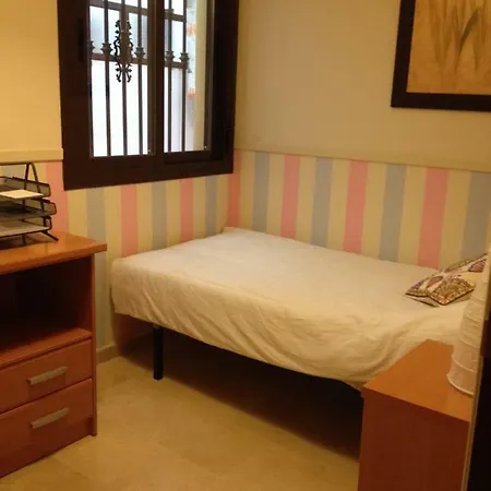 Tu Hogar En Ronda, La Ciudad Sonada