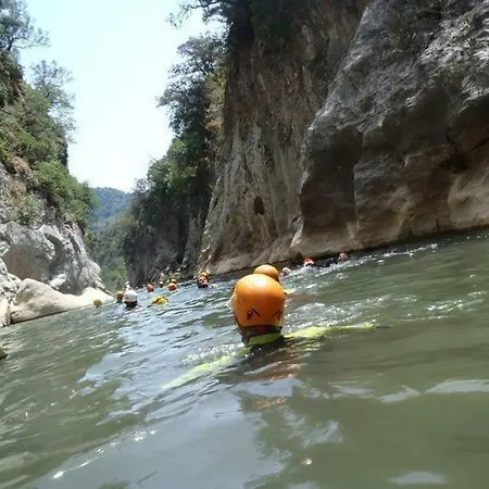 Tu Hogar En Ronda, La Ciudad Sonada Apartamento *