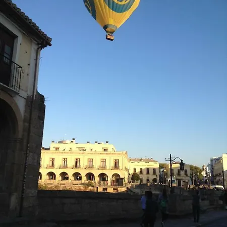 Tu Hogar En Ronda, La Ciudad Sonada *