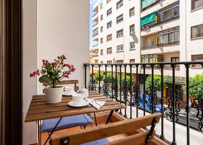 Tu Hogar En Ronda, La Ciudad Sonada דירה