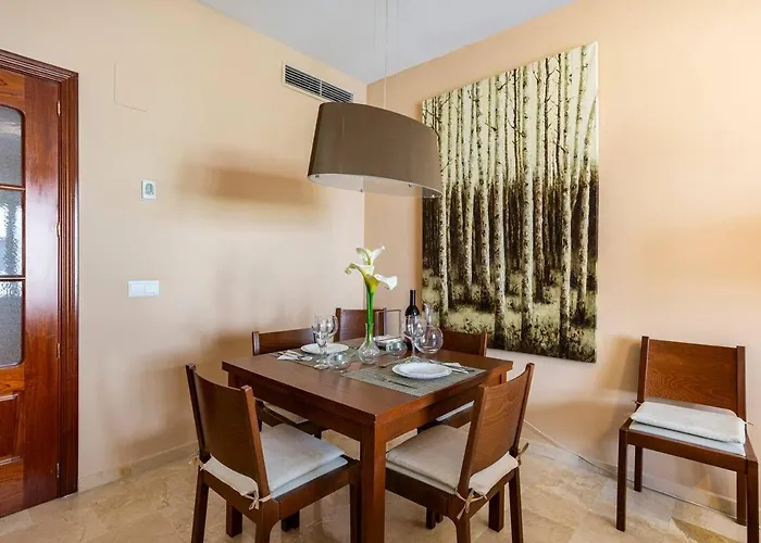 Tu Hogar En Ronda, La Ciudad Sonada