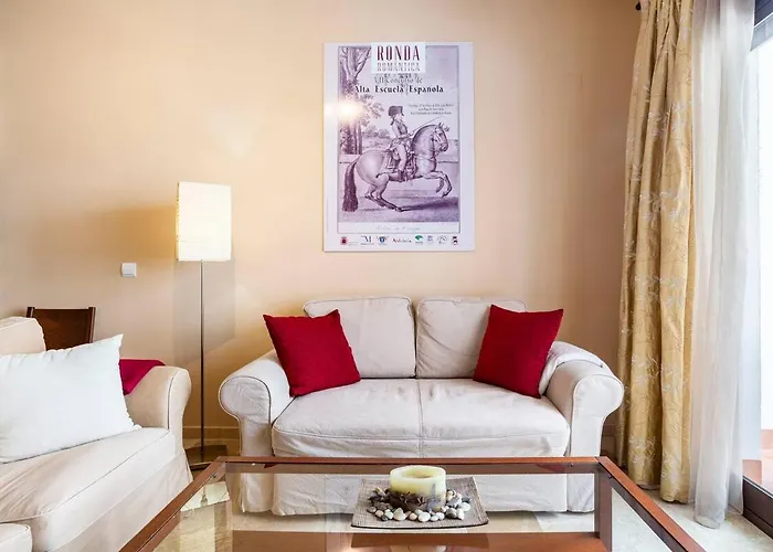 Tu Hogar En Ronda, La Ciudad Sonada רונדה