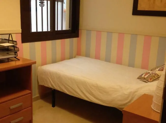 Tu Hogar En Ronda, La Ciudad Sonada