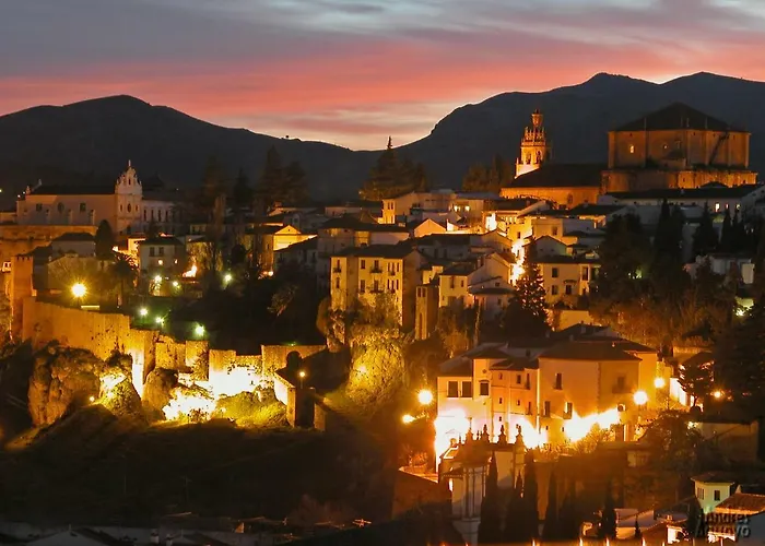 Tu Hogar En Ronda, La Ciudad Sonada רונדה