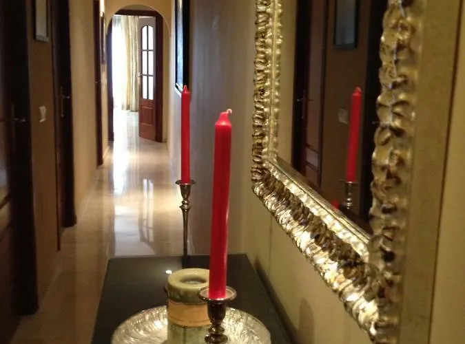 Tu Hogar En Ronda, La Ciudad Sonada דירה