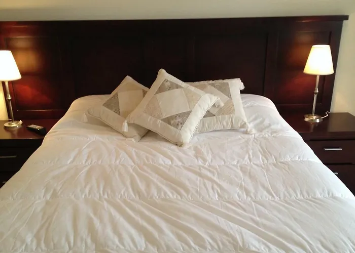 Tu Hogar En Ronda, La Ciudad Sonada *