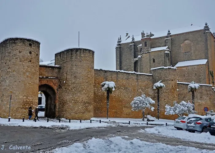 Tu Hogar En Ronda, La Ciudad Sonada *